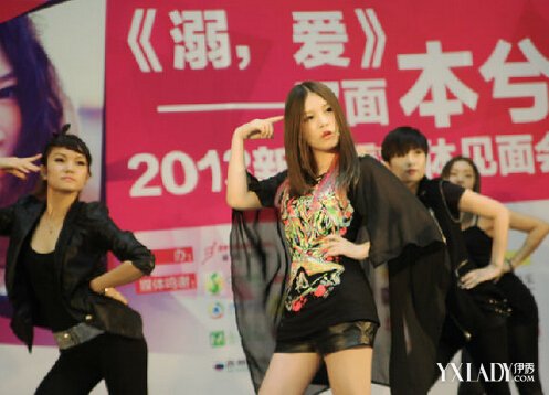 2008年6月份后有哪些网络流行歌曲男歌手的?