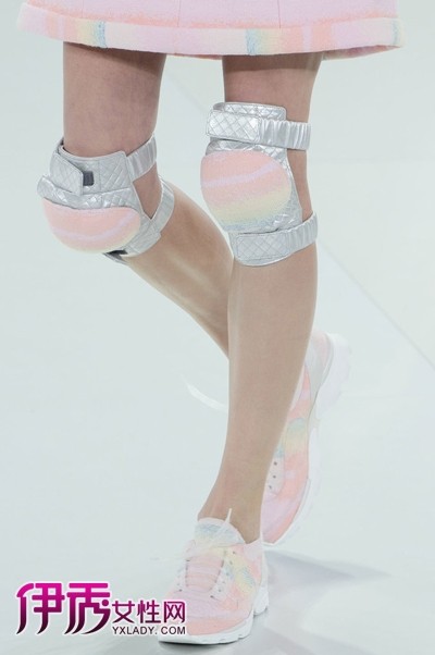 【图】运动鞋登堂进入Chanel 2014春夏高定系