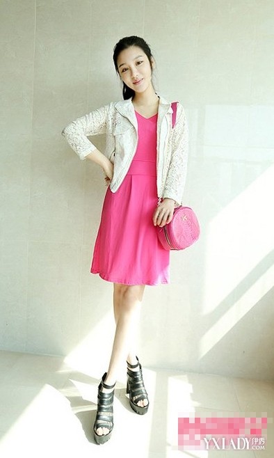 【<em>自然型</em>穿衣风格美女】<em>紫秀自然保养型文胸</em>,