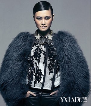 【组图】 李宇春表演取消  装扮妖艳颇有女人味