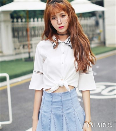 【图】街拍<em>美女超短裤</em>搭配 4款造型助你美丽又