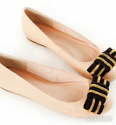 【图】漂亮的鞋子图片大全 轻巧娃娃鞋释放青