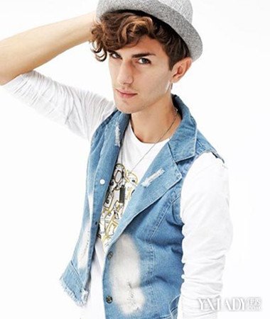 【图】盘点无袖<em>牛仔马甲搭配男</em> 4款搭配穿出无