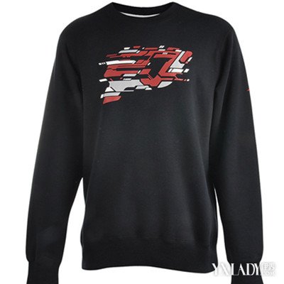 【图】无帽卫衣的图片展示 教你如何搭配卫衣