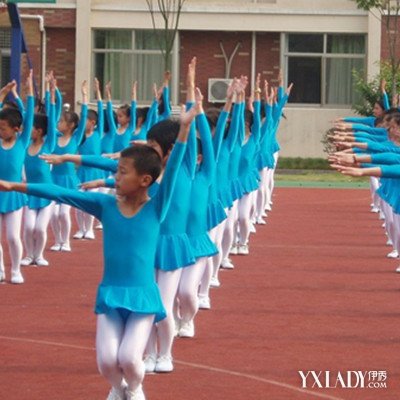 【图】小男孩丝袜图片大全 盘点丝袜的注意事项