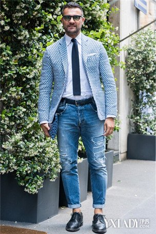 【图】牛仔裤配什么上衣好看男性 教你几招时