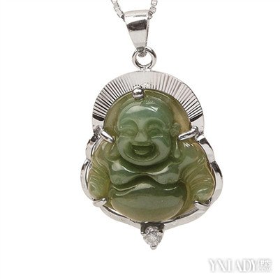 【图】玉佛吊坠女搭配法大全 戴玉佛的好处和