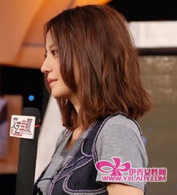 百变<em>赵薇</em> 瘦脸<em>发型</em>大回顾(3)_明星<em>发型</em>_美容-伊