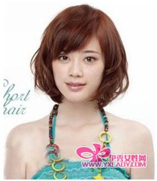 【图】<em>发型</em>:2011春日<em>最新</em>轻柔系短款梨花头_