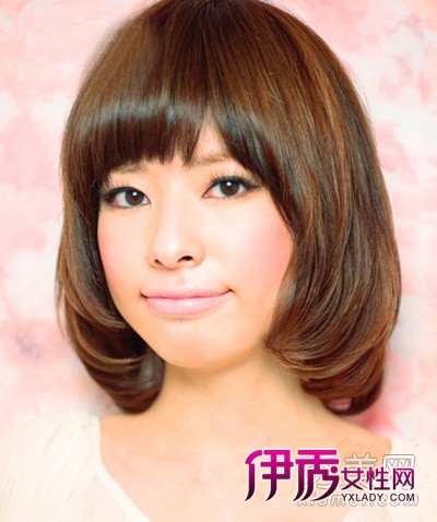 6款可爱短发发型+圆脸女生娇憨惹人爱