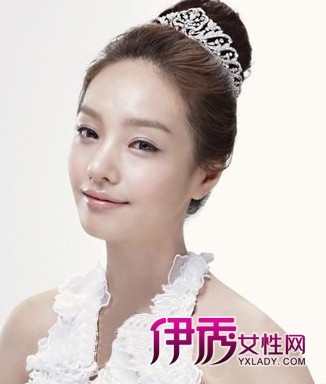 七款最新韩式<em>漂亮的新娘发型</em>(2)_流行<em>发型</em>_美