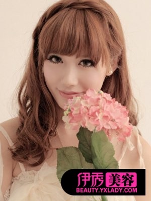 2012最新短发烫发<em>发型</em> 让你在2012异样精彩(