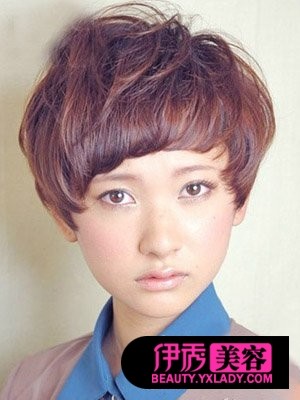 日系格调烫发发型+2012最新发型设计