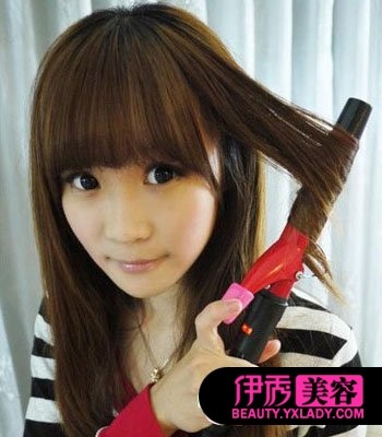 长头发<em>怎么扎</em>花苞头 <em>OL发型</em>(6)_DIY<em>发型</em>_美容