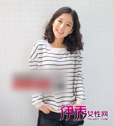 2012年<em>韩国</em>最流行<em>发型</em>短卷发完美提升异性缘