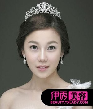 韩式简约新娘发型+打造清新脱俗气质