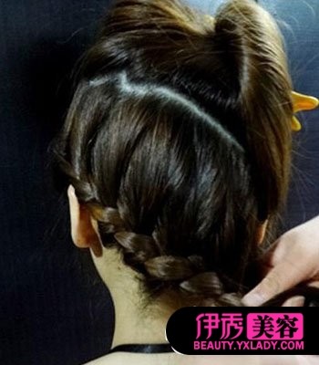 <em>简单</em>扎发清新扎发<em>图解</em>教程_DIY<em>发型</em>_美容-伊秀