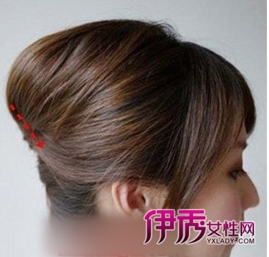 冬季长卷发发型<em>扎法</em>步骤图解(5)_DIY发型_美容