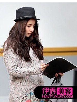 潮流<em>韩范儿</em>女生<em>发型</em> 简单不乏气质(6)_流行<em>发型</em>