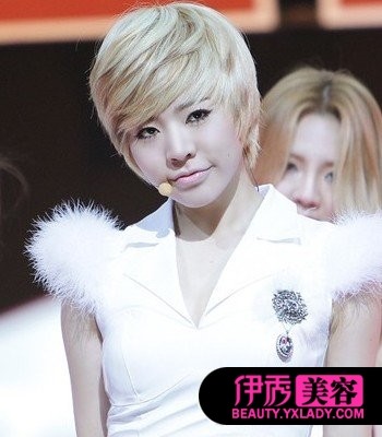 2012职业女性发型+绽放无限魅力