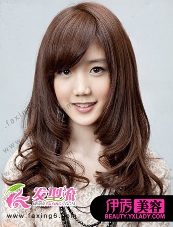 中发烫发发型+轻熟女的最爱