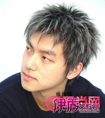 小编点评:这款<em>男生</em>短<em>碎发发型</em>是一款皮卡路的