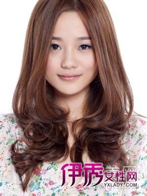 20款<em>圆脸适合</em>的<em>发型</em> 卷发<em>梨花</em>头最迷人(5)_流