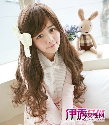 韩国<em>女生</em>非主流<em>卷发发型</em>(6)_流行发型_美容-伊