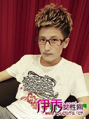 <em>男士</em>方形脸<em>发型</em>设计释放你的魅力_流行<em>发型</em>_