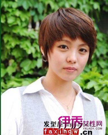 春季最新流行<em>短发型</em>图片(2)_流行发型_美容-伊