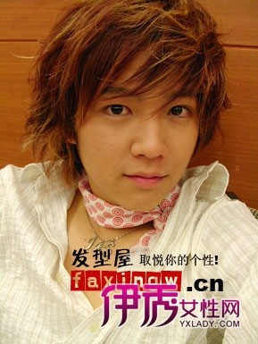 <em>韩国男生中长发发型</em>图片(4)_流行发型_美容-伊