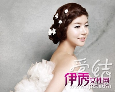 韩式唯美<em>发型打造</em>公主范儿新娘