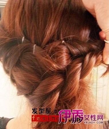 韩式<em>中长发发型</em>扎法<em>步骤</em>(3)_DIY<em>发型</em>_美容-伊