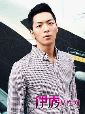 2011<em>最新流行发型</em> <em>男士</em>短发提升<em>成熟</em>感(3)_流