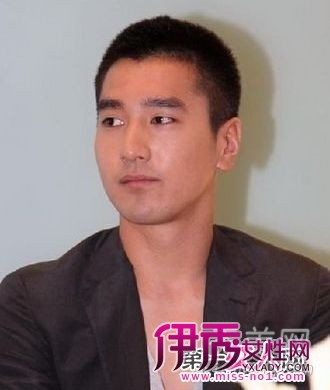 是男士子弹头<em>发型</em>的亮点之处