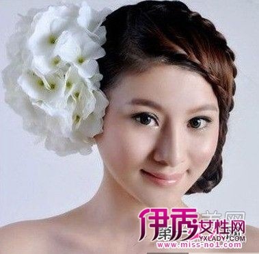 8款最新最时尚的<em>新娘</em>盘发<em>发型</em> 温婉动人(4)_流