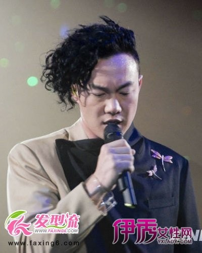 <em>陈奕迅</em>泡面头 领衔烫发潮流(3)_明星<em>发型</em>_美容