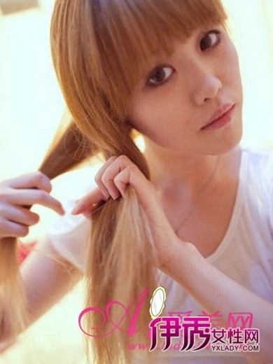 <em>简单盘发</em>一<em>学</em>就会 教你怎么扎头发好看_DIY发