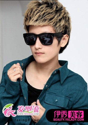 这款韩国男生发型,修剪的很有层次感