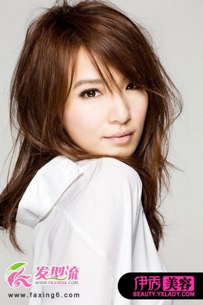 Hebe性感发型图片成熟脱变历程_流行发型_美容-伊
