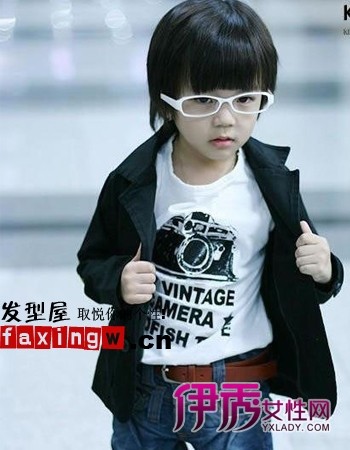 超萌超可爱小男孩蘑菇头发型