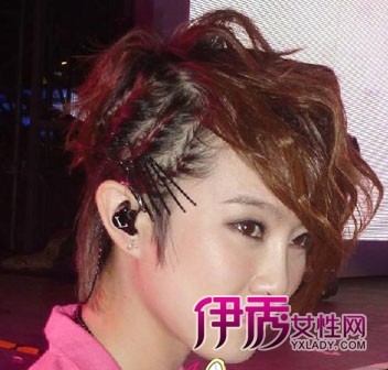 超人气女明星帅气纹理烫<em>发型</em>_明星<em>发型</em>_美容