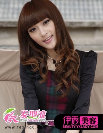 女生发型与螺旋卷接发搭配秀