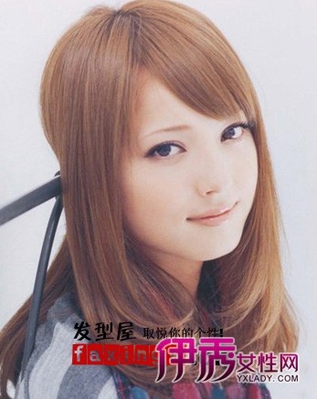 日系中长发发型瘦脸又好看(5)_流行发型_美容