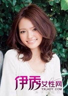 <em>女生中长头发</em>的发型<em>设计</em>图片 自然优雅温婉可