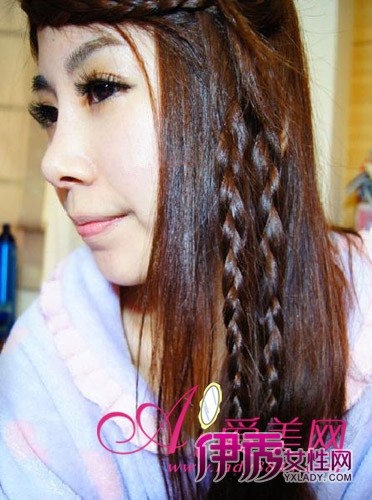 款简单刘海编发 手残女也能学会(4)_流行<em>发型</em>_