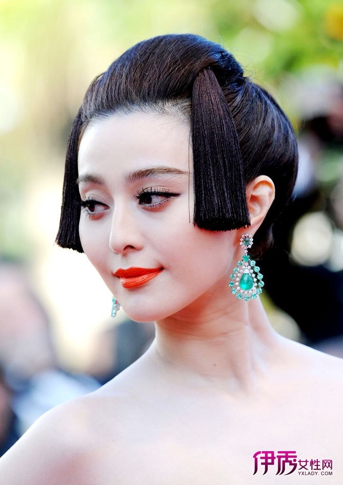 范冰冰玩穿越 唐朝<em>仕女发型</em>一战2012戛纳红毯