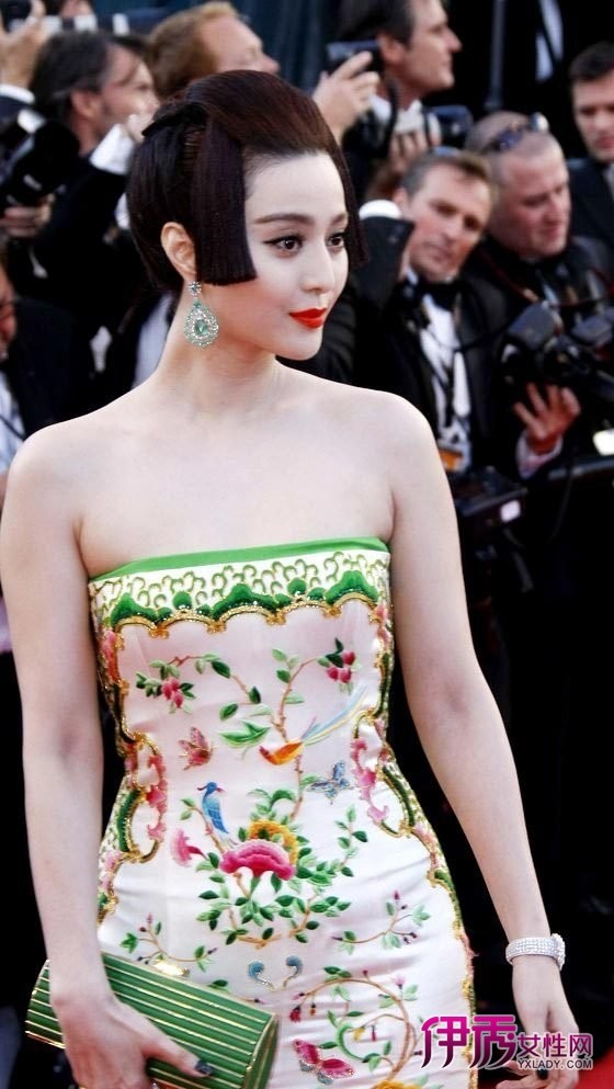 范冰冰玩穿越 唐朝<em>仕女发型</em>一战2012戛纳红毯