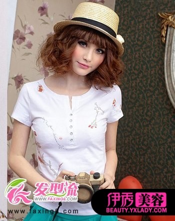 厚重感的齐刘海的发型设计