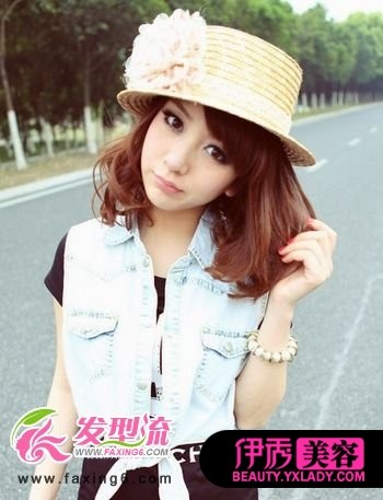 甜美中长发发型